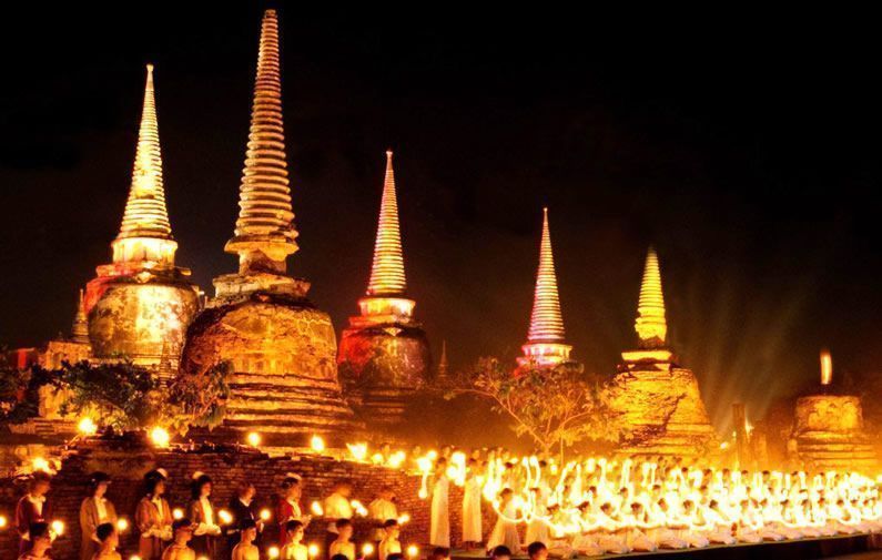 tour nocturno a Ayutthaya desde Bangkok